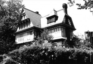 The Herschel or Chapin House